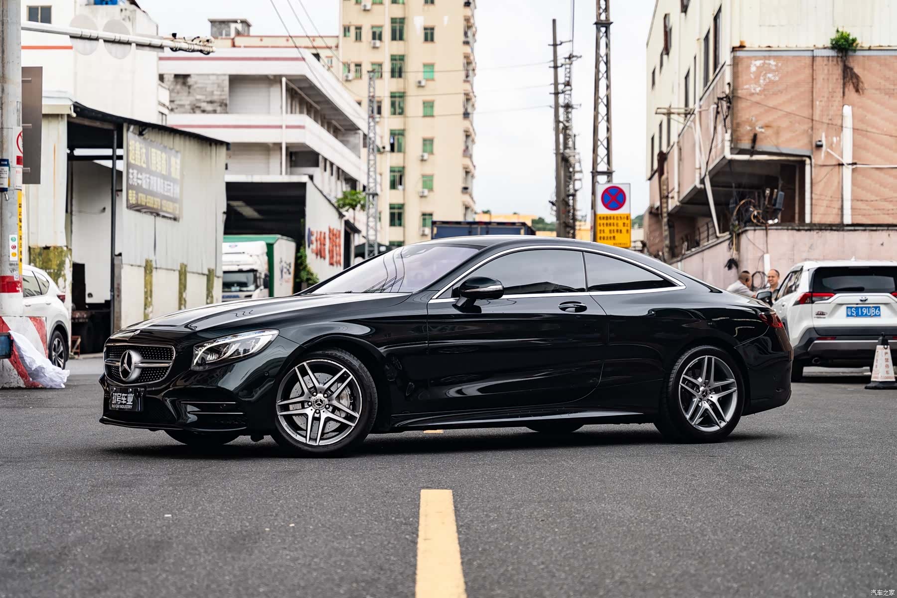 Mercedes-Benz S-Class, 2019 1