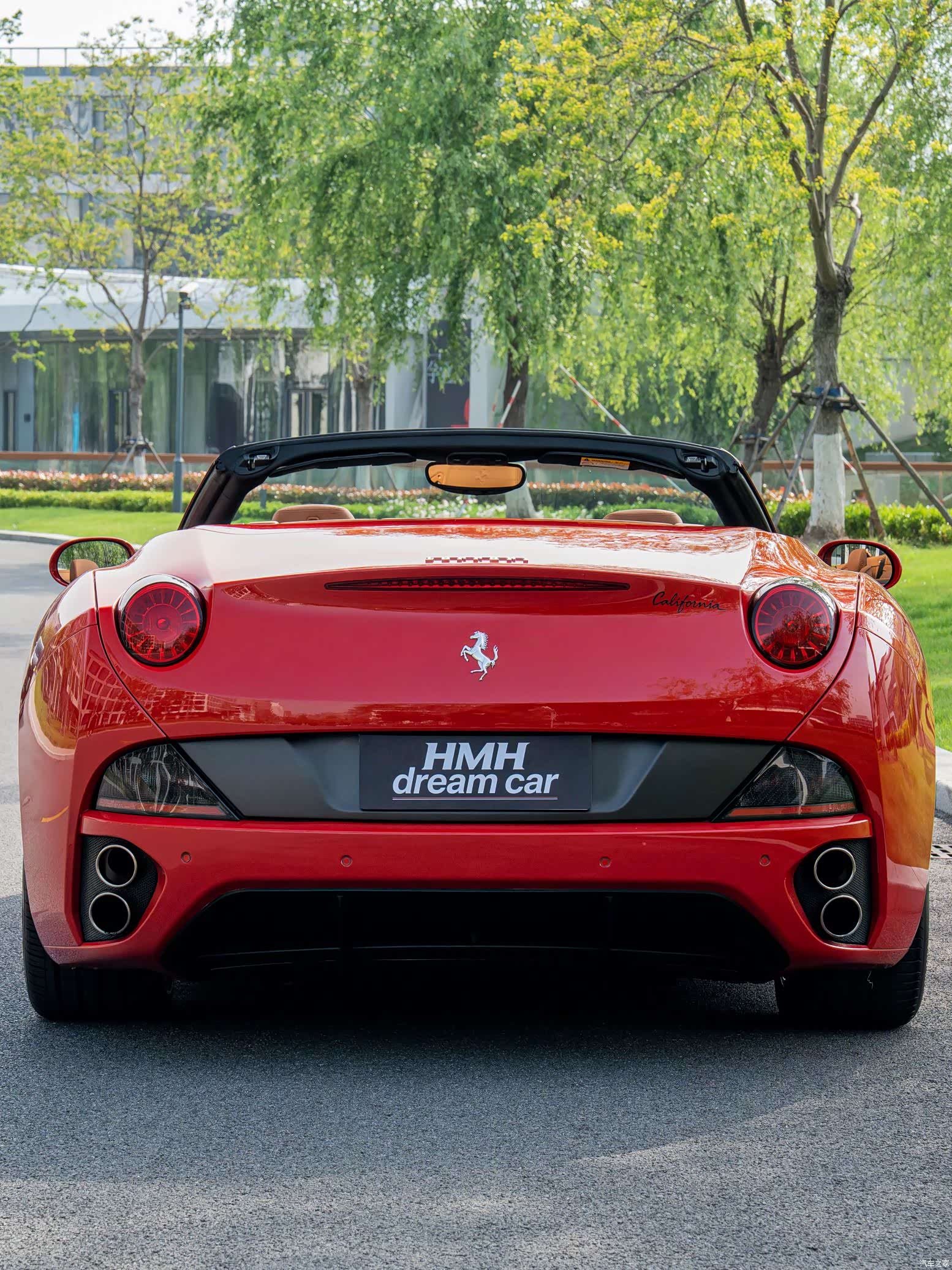 Ferrari California, 2011 9