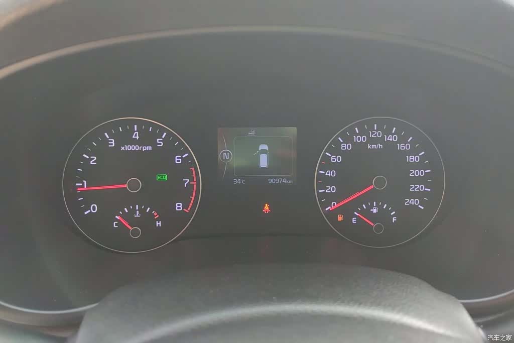 Kia KX5, 2016 14