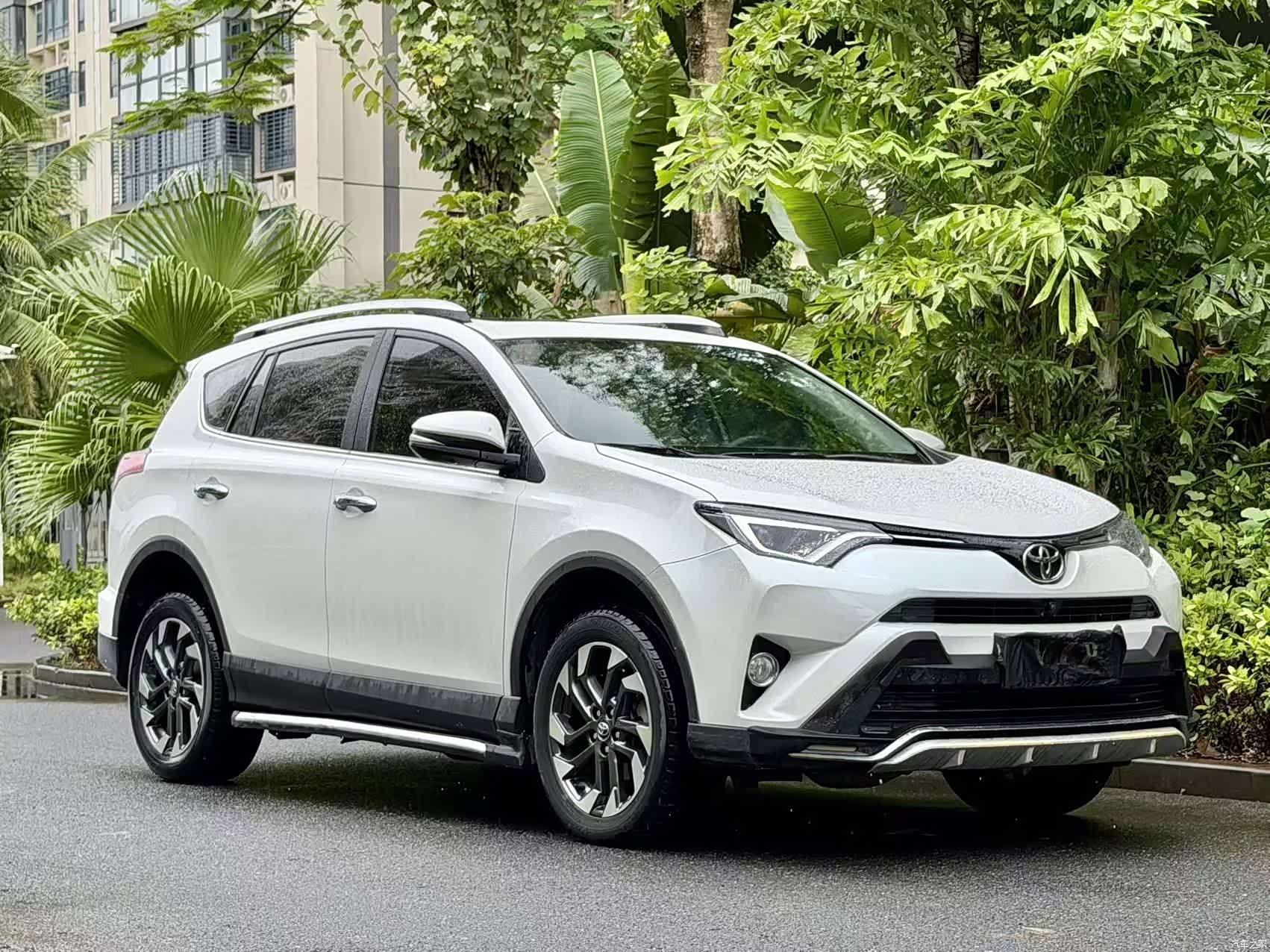 Toyota RAV4, 2017 3