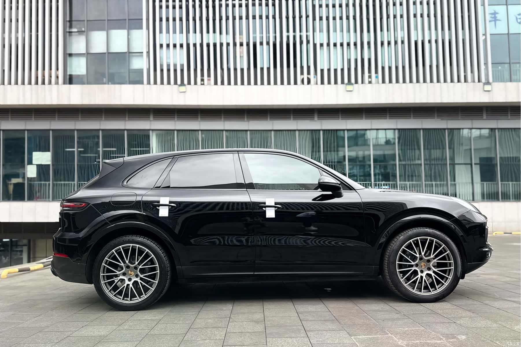 Porsche Cayenne, 2022 4
