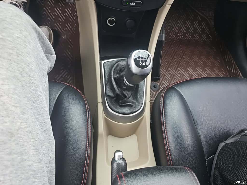 Hyundai GLS, 2016 14
