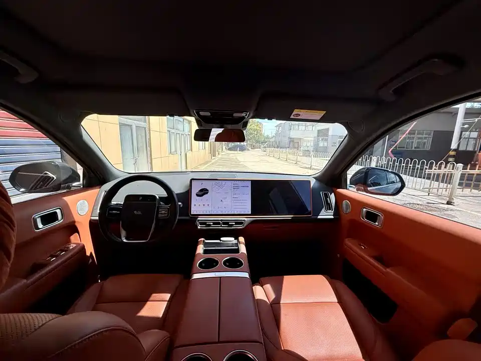 Li Auto Ideal L8