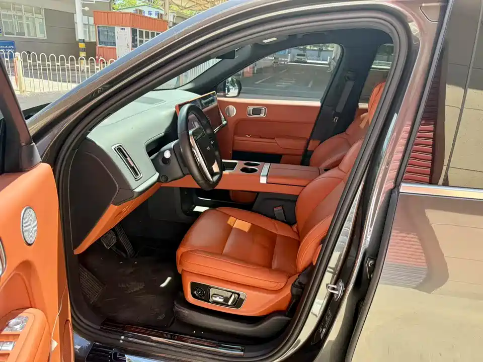 Li Auto Ideal L8