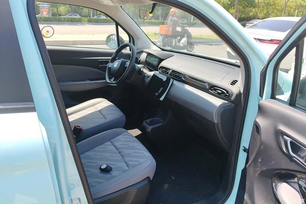 Leapmotor T03, 2025 8