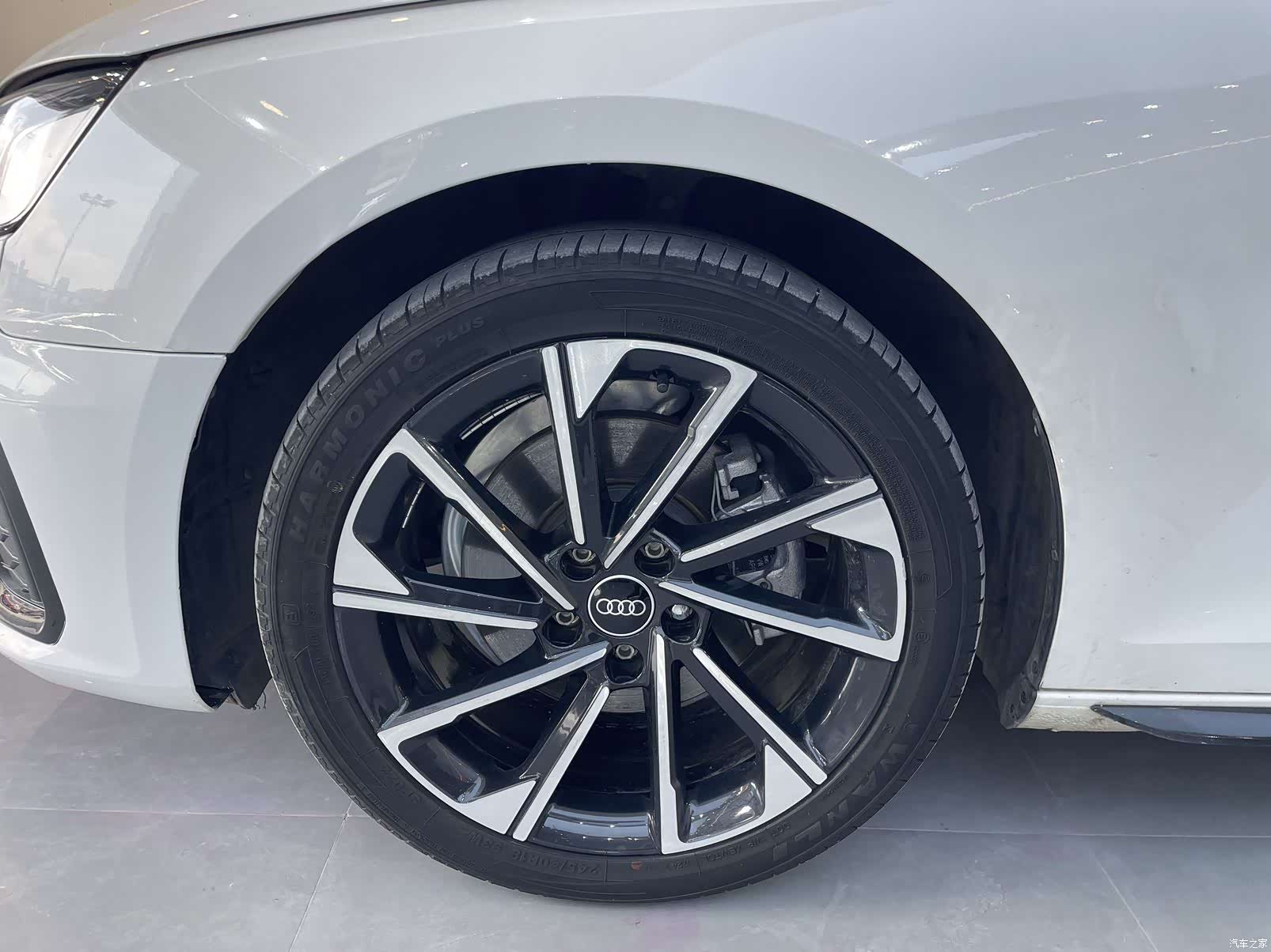 Audi A4L, 2024 18