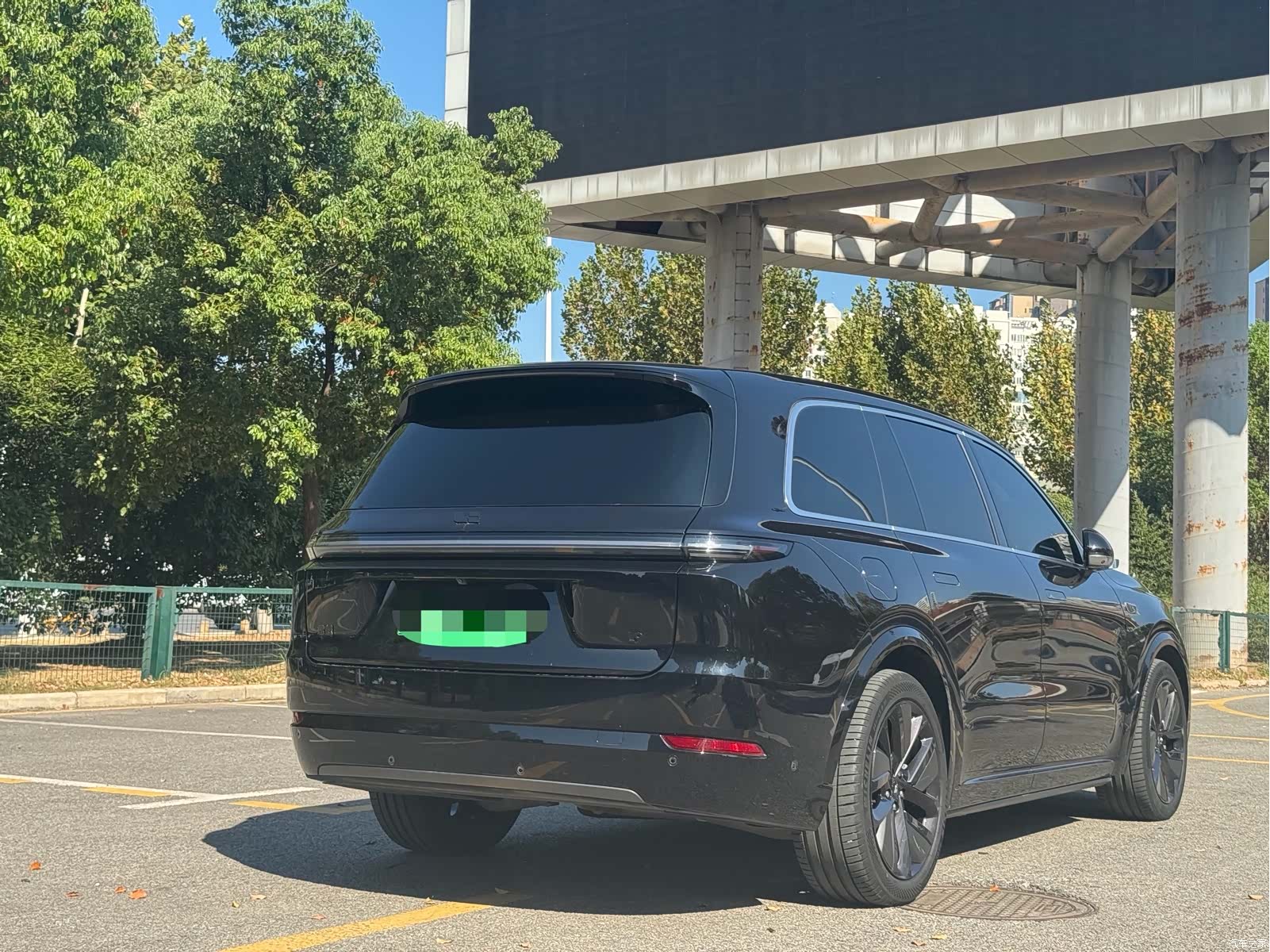 Li Auto L9, 2023 10
