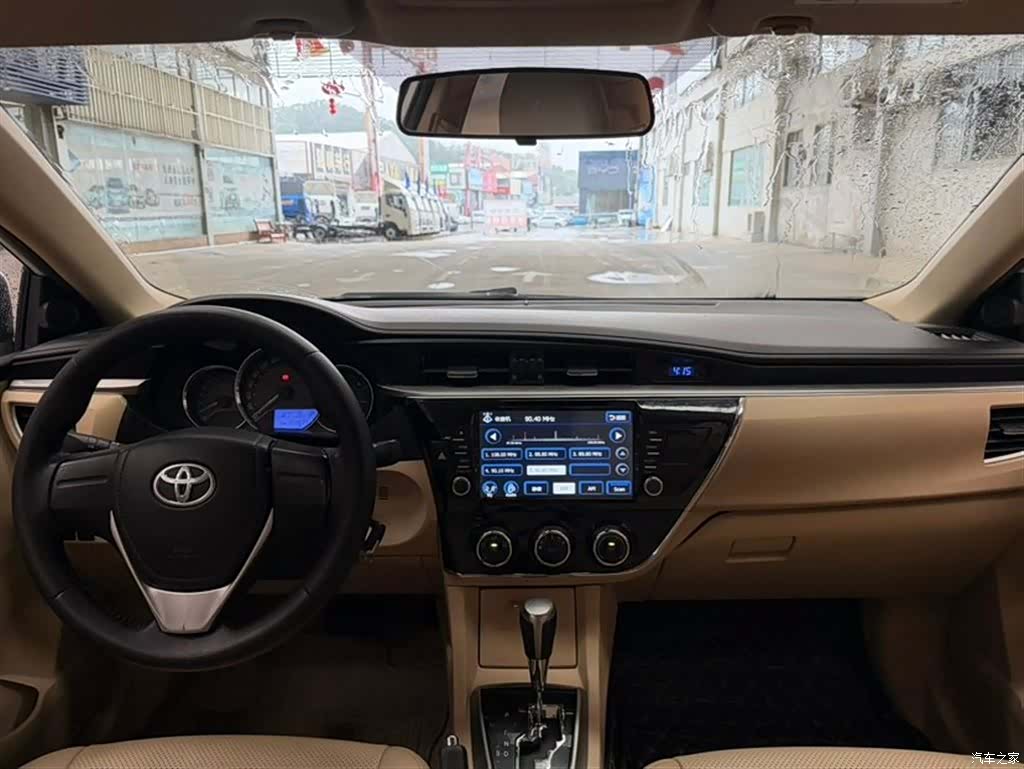 Toyota Corolla, 2015 7