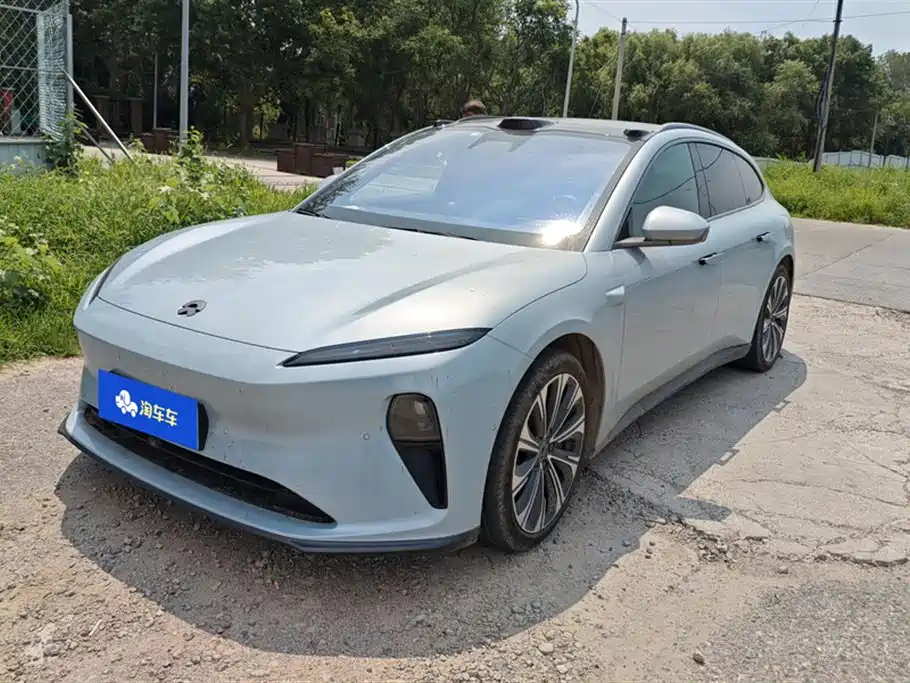 NIO ET5T