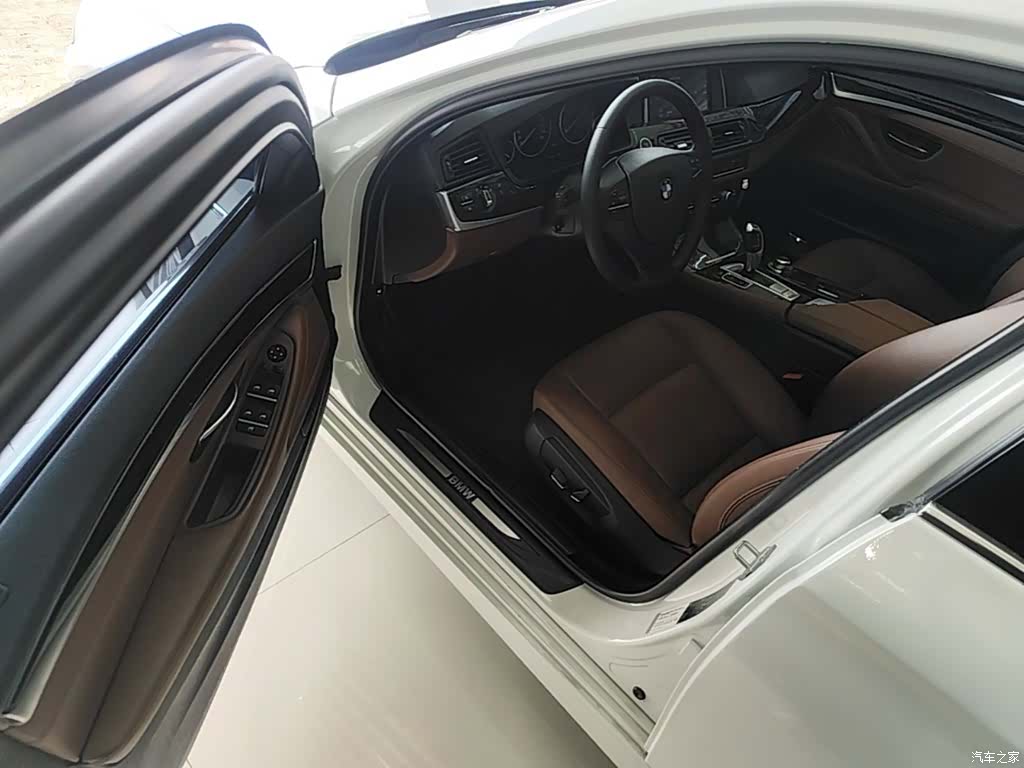 BMW 5 Series, 2014 16
