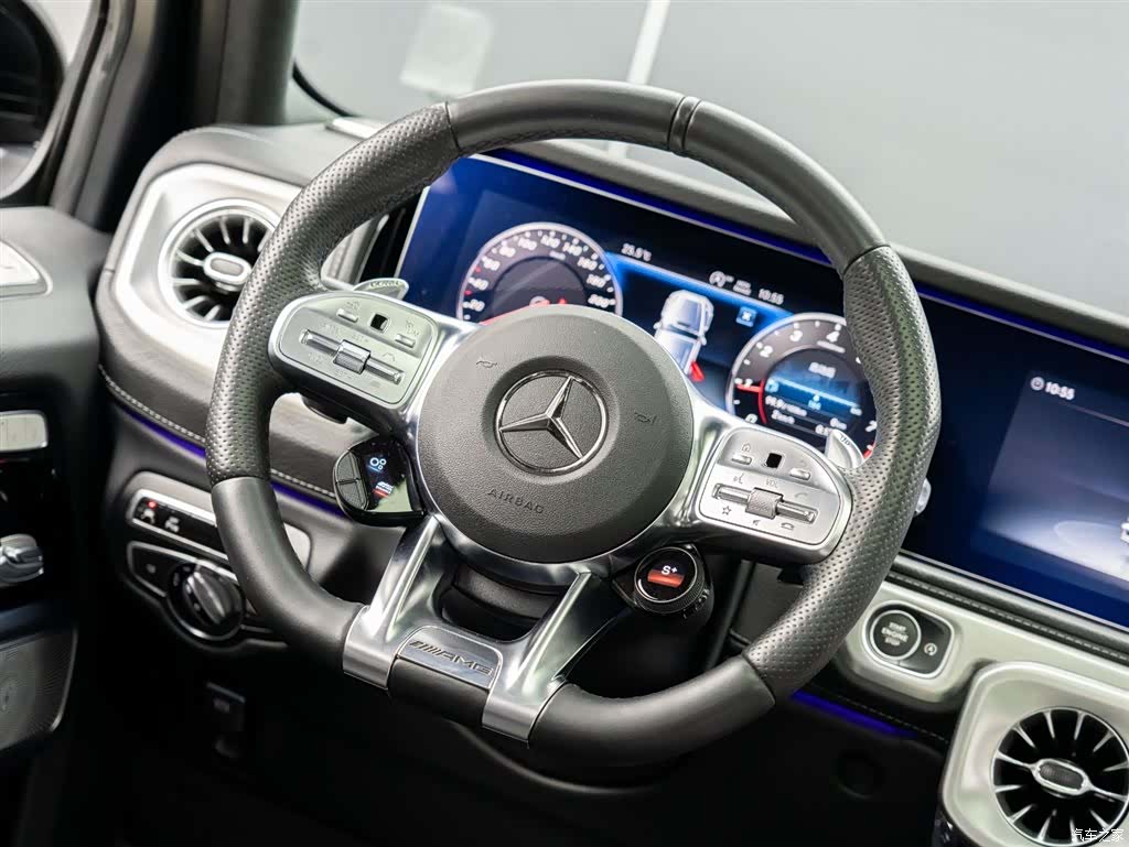 Mercedes-Benz G-Class, 2023 13