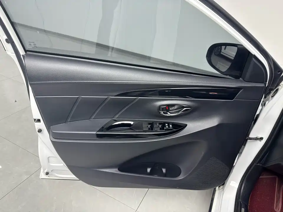 Toyota YARiS L Zhixuan