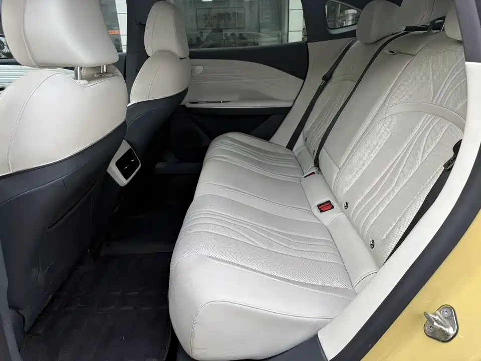 Geely Galaxy Galaxy E8