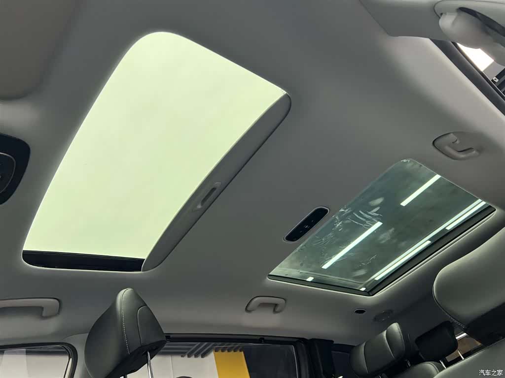 Hyundai Custo, 2022 17