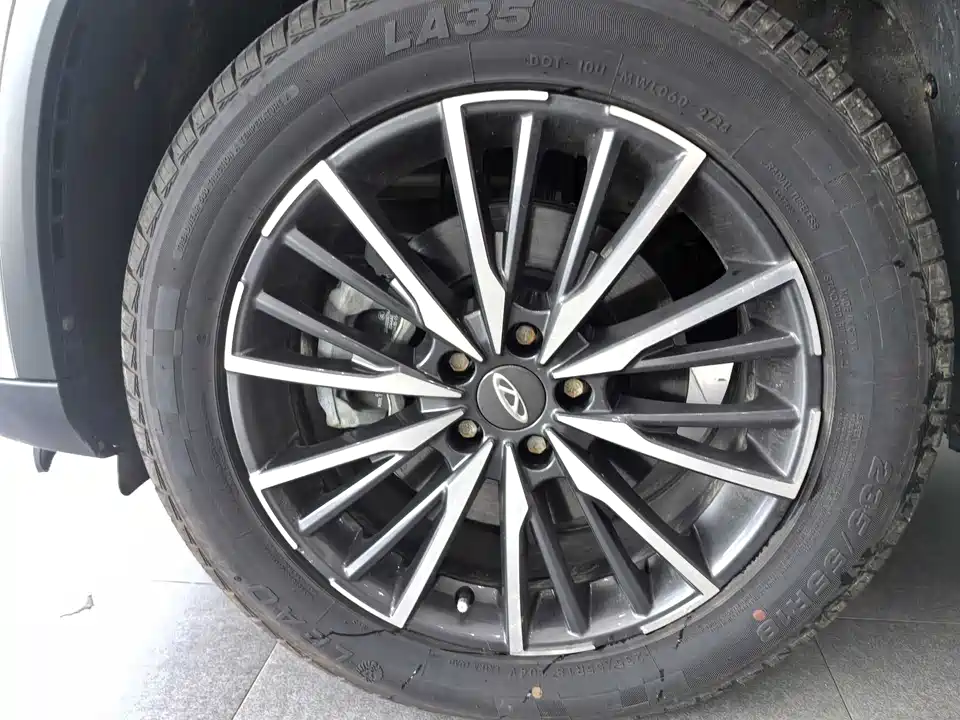 Chery Tiggo 8 PLUS Kunpeng e+