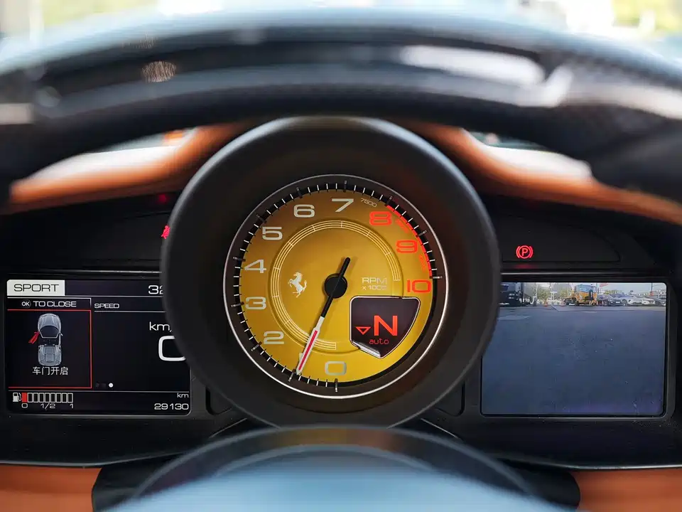 Ferrari 488