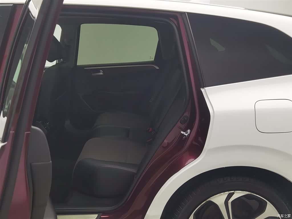 Honda Jade, 2018 15