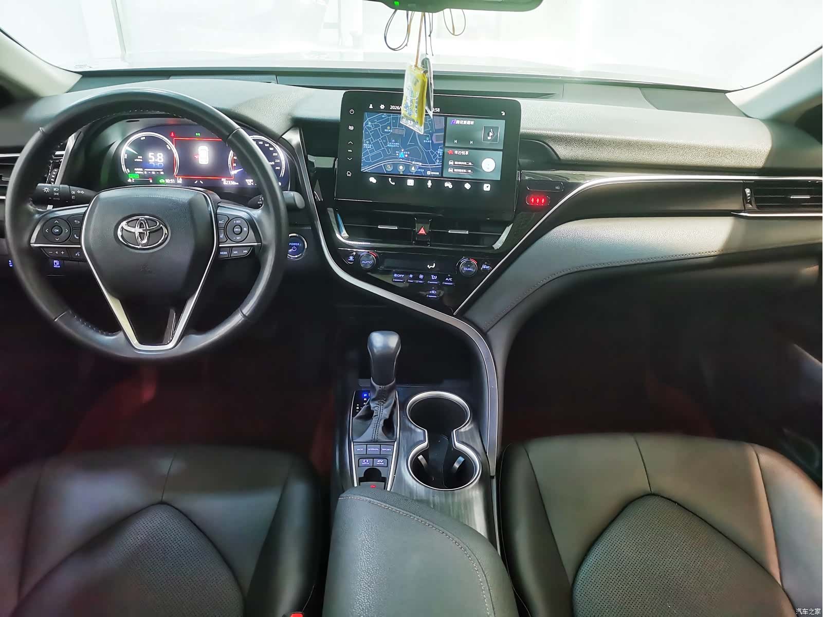 Toyota Camry, 2022 18