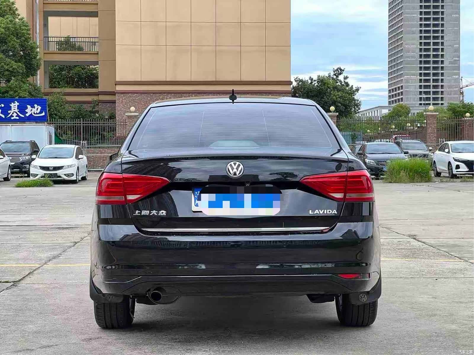 Volkswagen Lavida, 2016 4