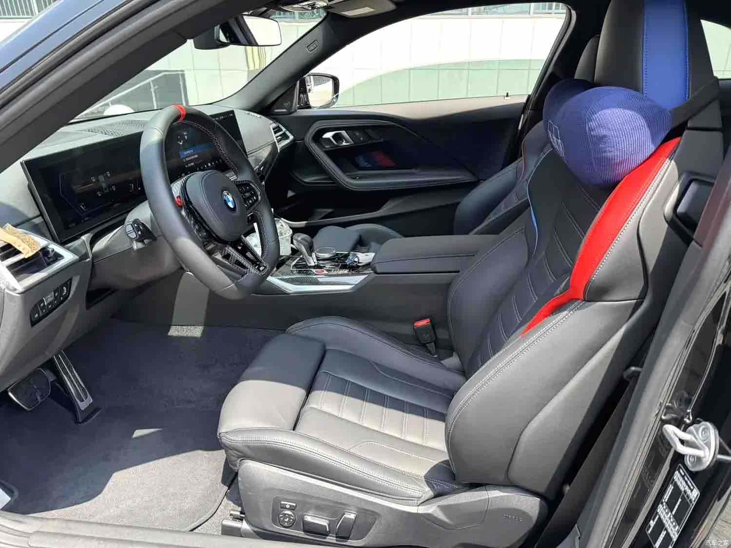 BMW M2, 2026 4