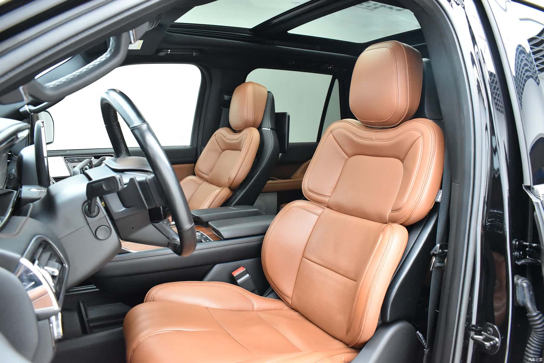 Lincoln Navigator, 2019 14