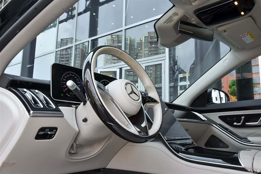 Maybach S-Class, 2024 9