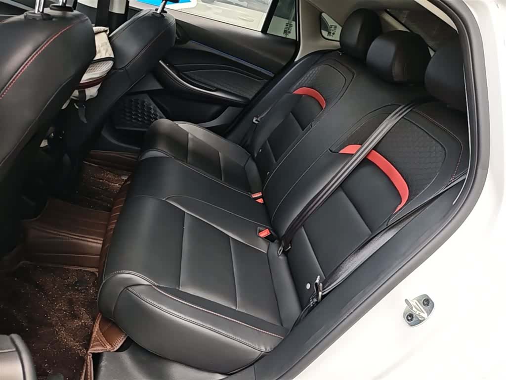 MG MG5, 2024 17