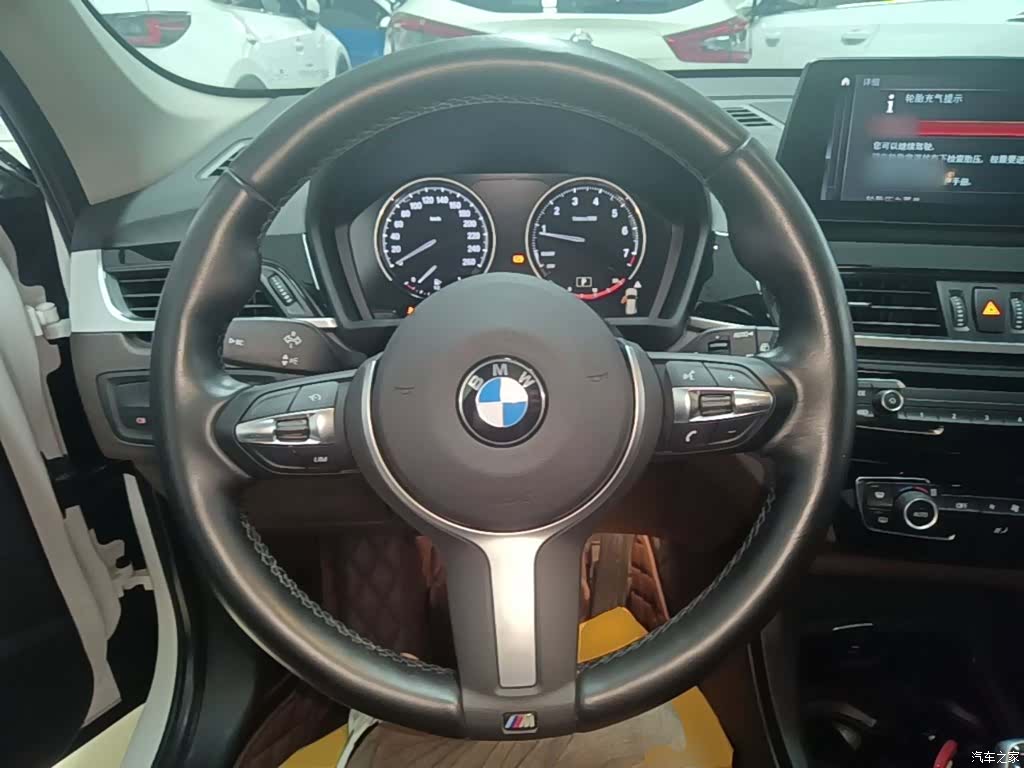 BMW X1, 2022 11