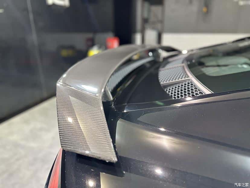 Audi R8, 2023 8