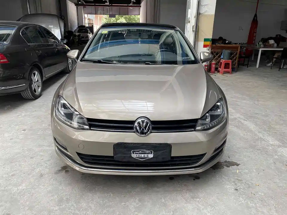 Volkswagen golf