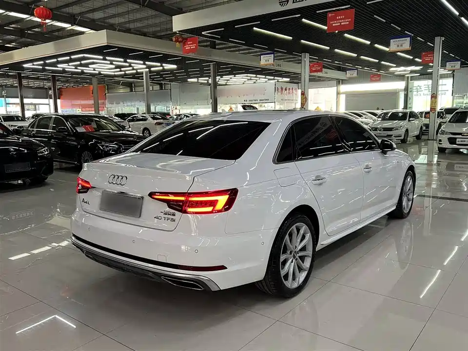 Audi A4L