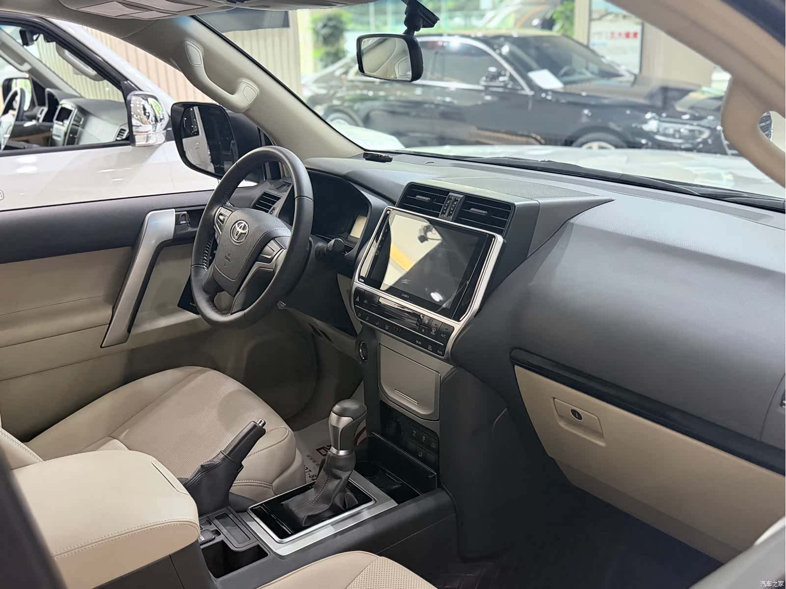 Toyota Prado, 2024 18