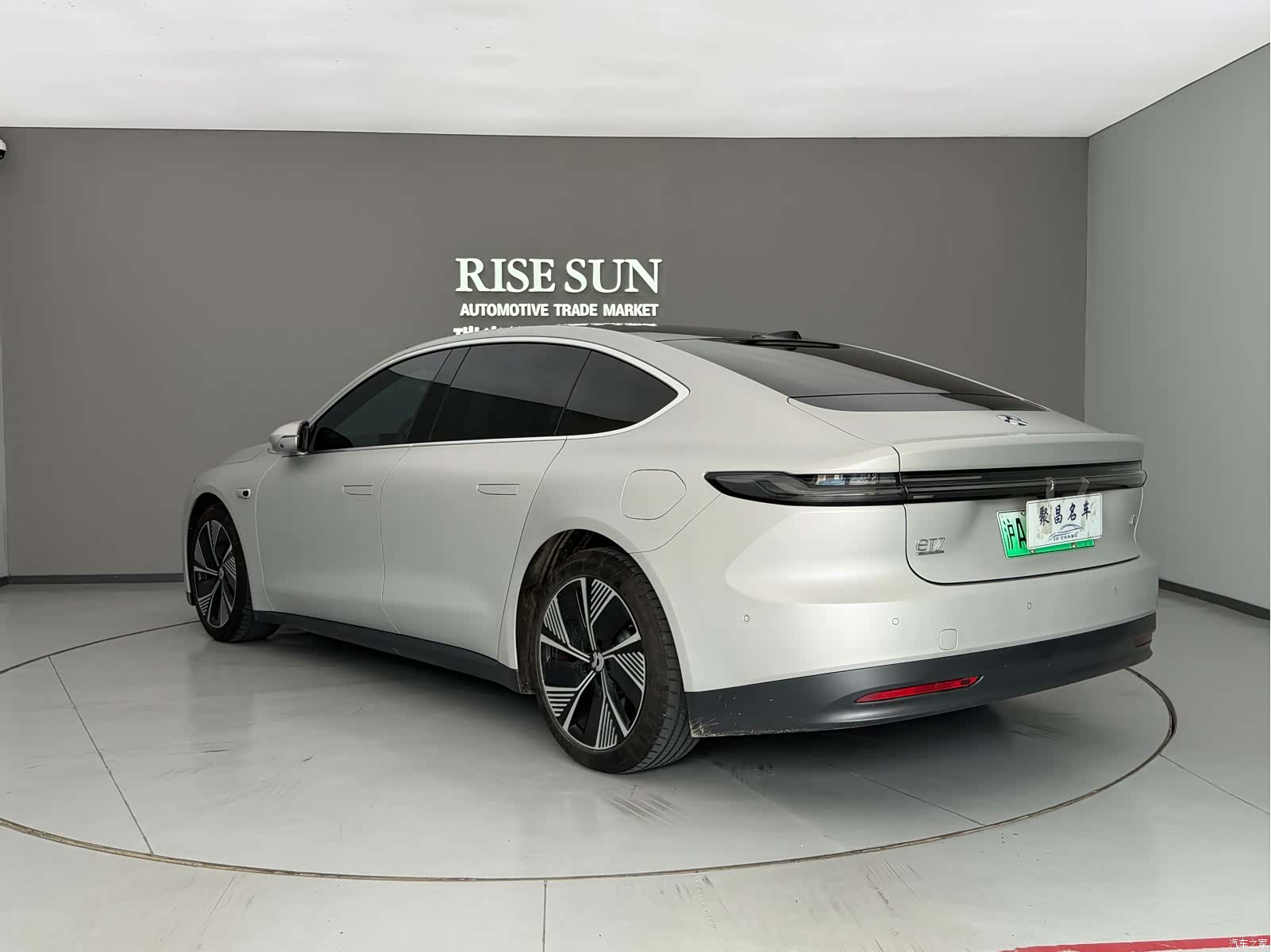 NIO ET7, 2024 7