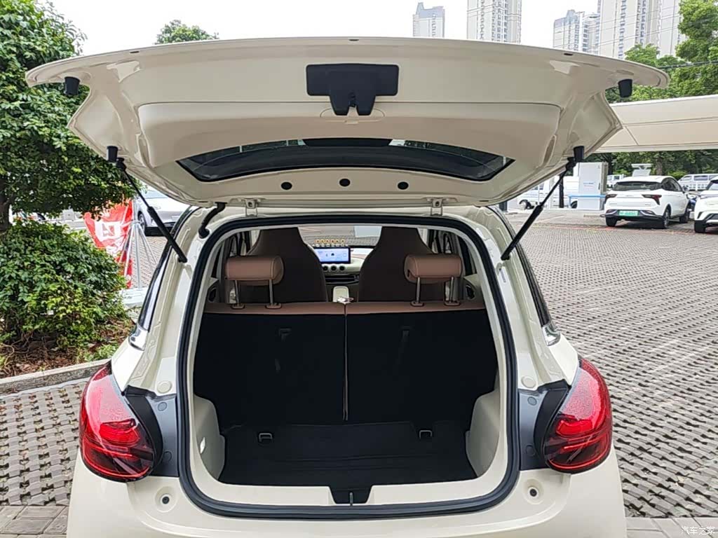 Wuling Bingo, 2025 19
