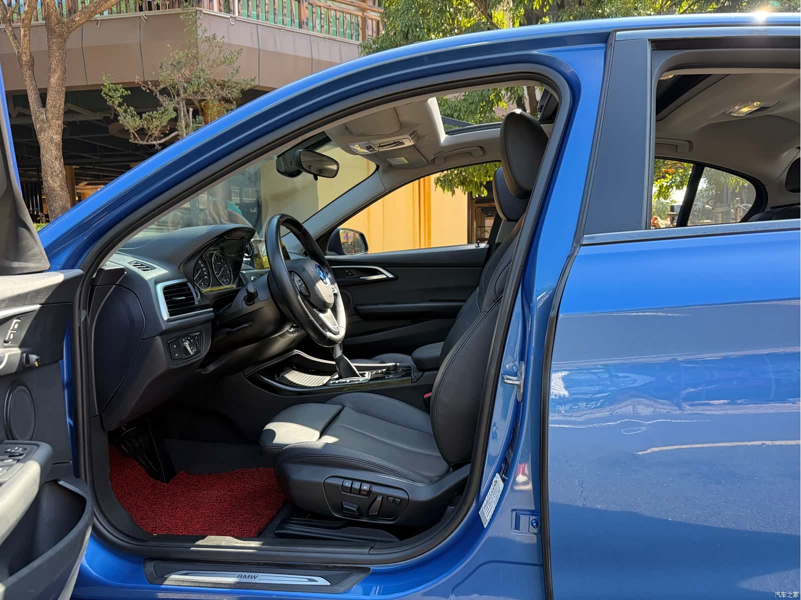 BMW 1 Series, 2017 все фото