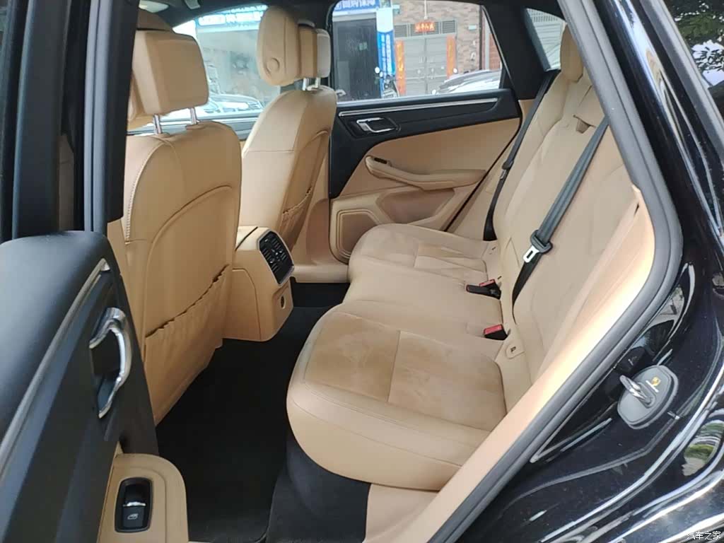 Porsche Macan, 2017 17