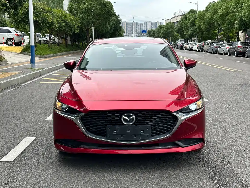 Mazda 3 Angkesaila