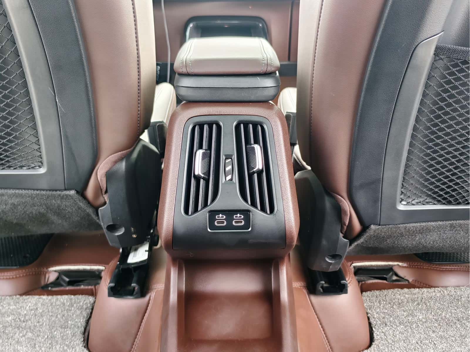 BMW X1, 2023 21