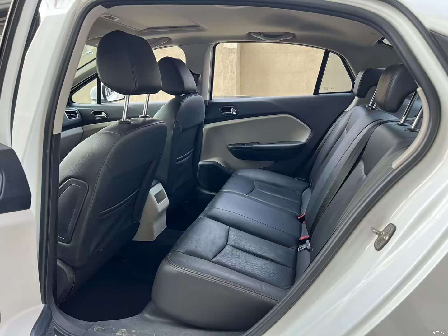 DongFeng L60, 2016 6