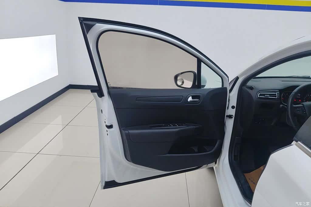 Citroen C4, 2018 7