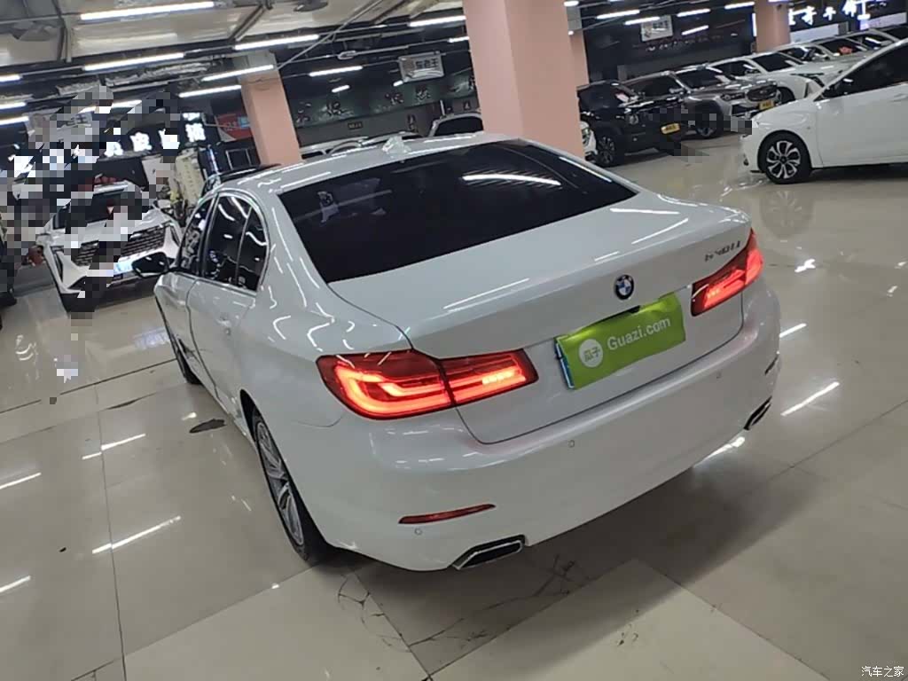 BMW 5 Series, 2018 все фото