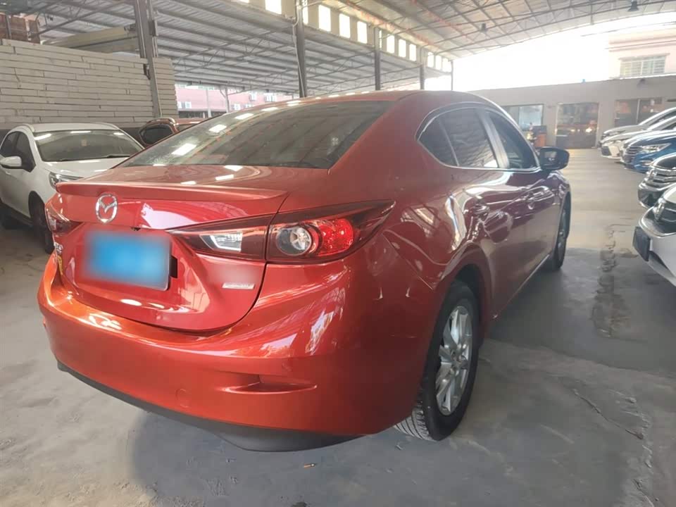 Mazda 3 Angkesaila