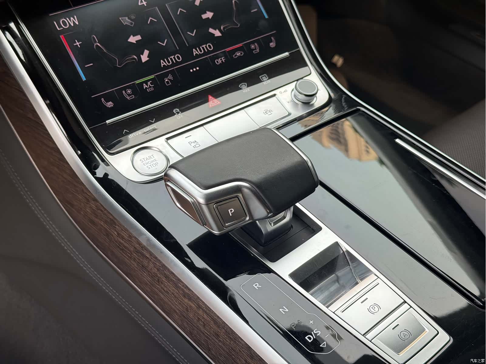 Audi A8L, 2019 9