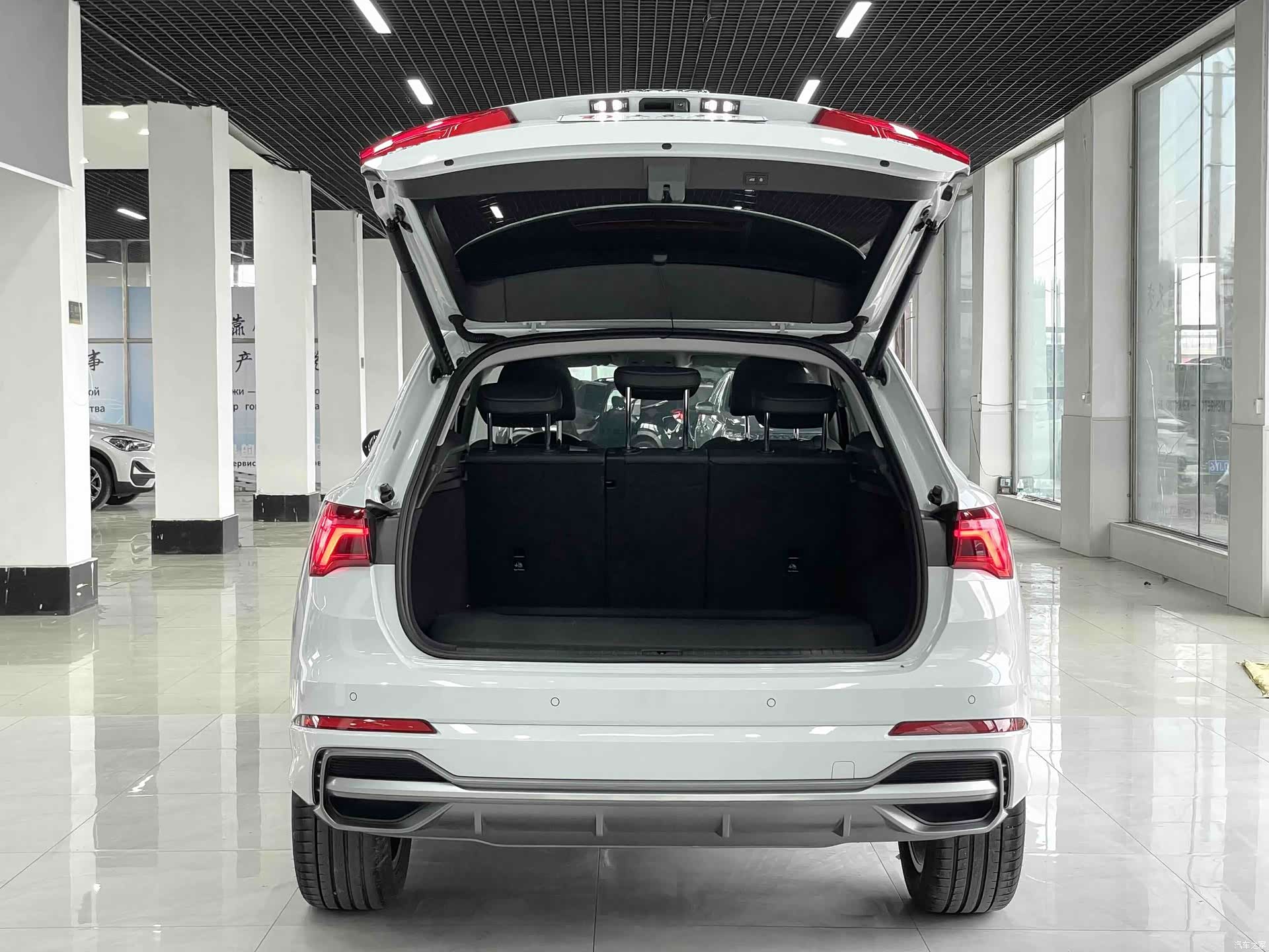 Audi Q3, 2022 15