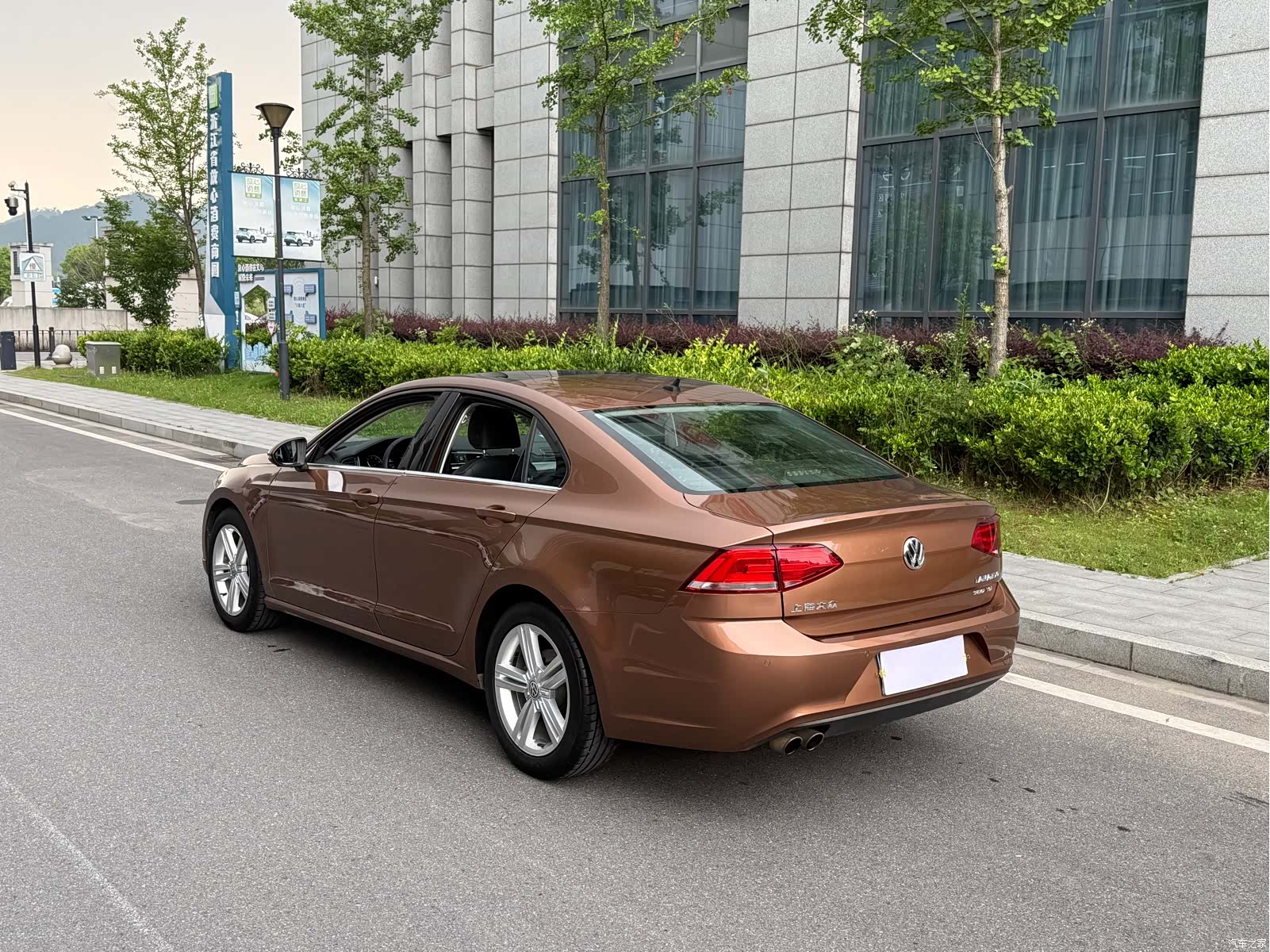 Volkswagen Lamando, 2015 4