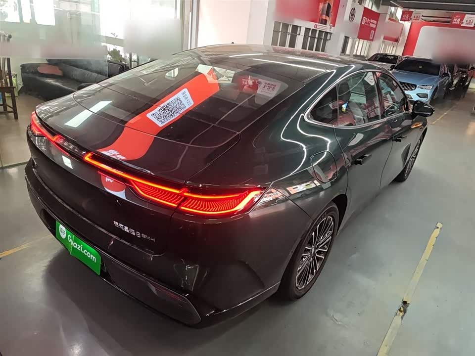 Geely Galaxy Galaxy Sparkle 8