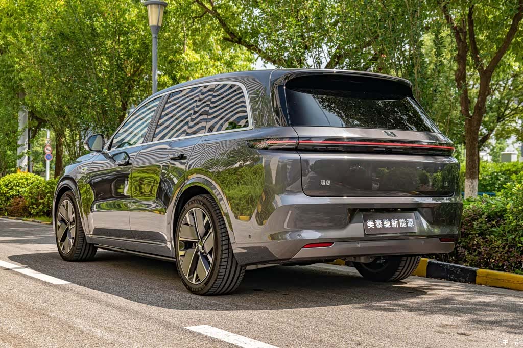 Li Auto L8, 2025 17