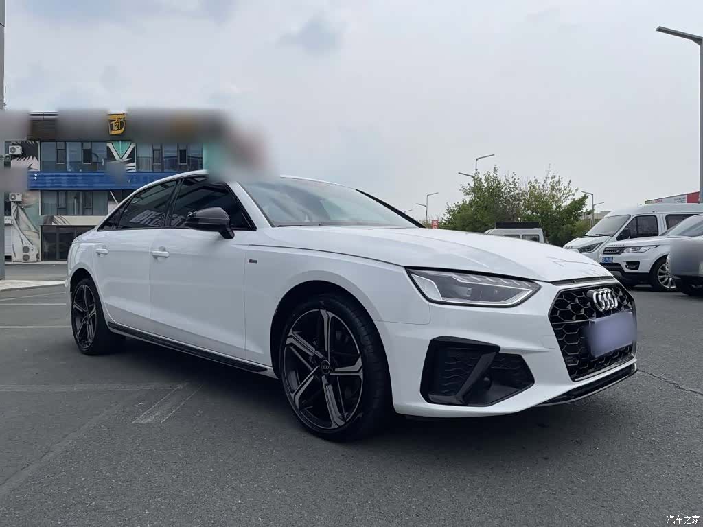 Audi A4L, 2025 6