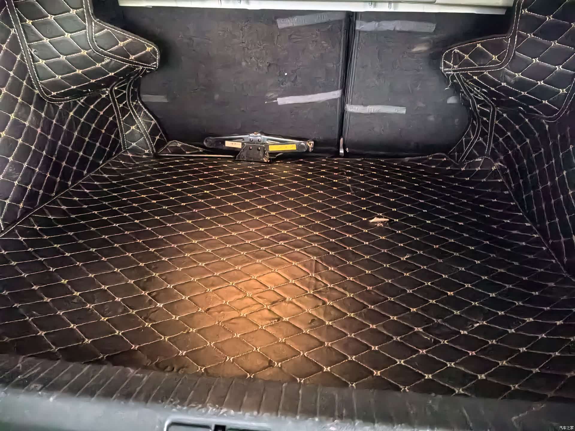 Ford Taurus, 2018 9
