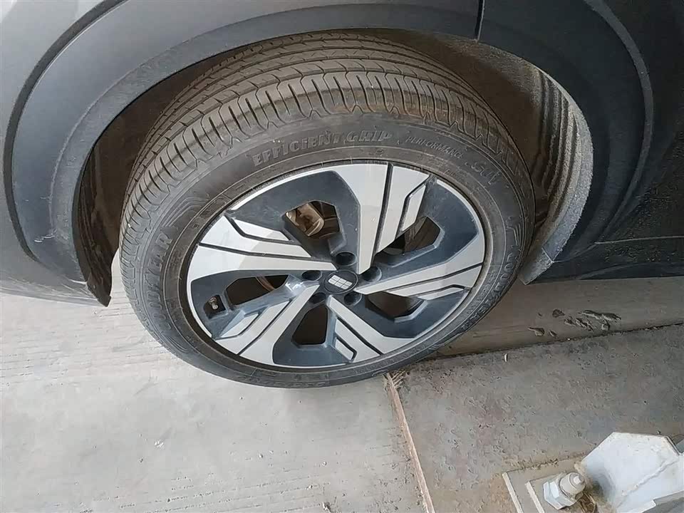 Geely Galaxy Galaxy E5